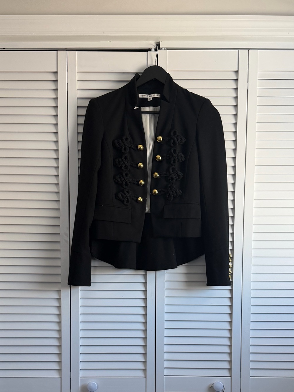 VERONICA BEARD June Band Jacket in Black